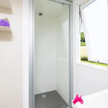 - Parc Aquatique - Eeiccd Kamp alanı *