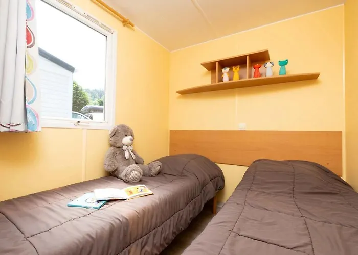 Zecamping 4 Etoiles Familial - Parc Aqua Et Soirees Animees Мюроль