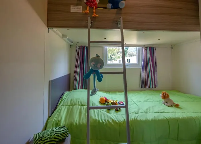 Кемпинг Zecamping 4 Etoiles Familial - Parc Aqua Et Soirees Animees 4*