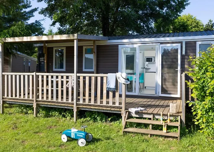 Zecamping 4 Etoiles Familial - Parc Aqua Et Soirees Animees 4*