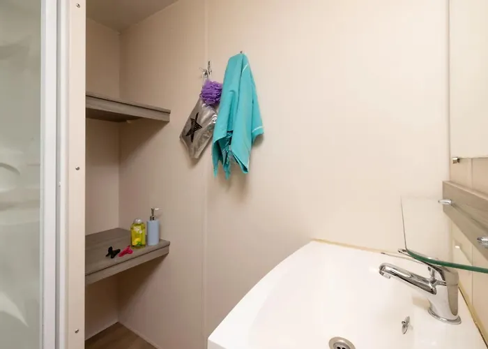 Zecamping 4 Etoiles Familial - Parc Aqua Et Soirees Animees