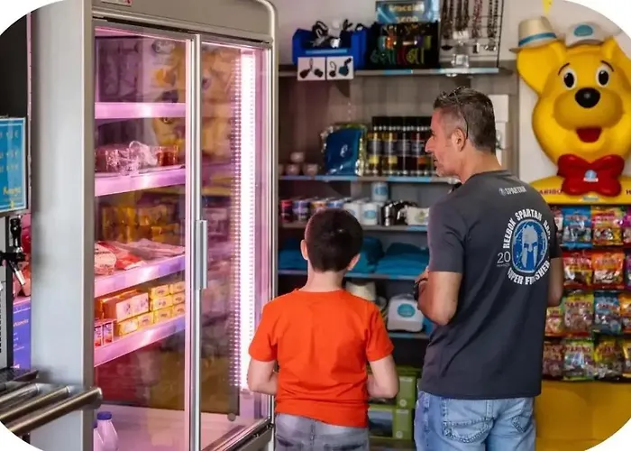 Zecamping 4 Etoiles Familial - Parc Aqua Et Soirees Animees 4* Мюроль